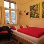 Im Froschhaus Mit Fruehstueckskuechen Penzion Friedrichstadt