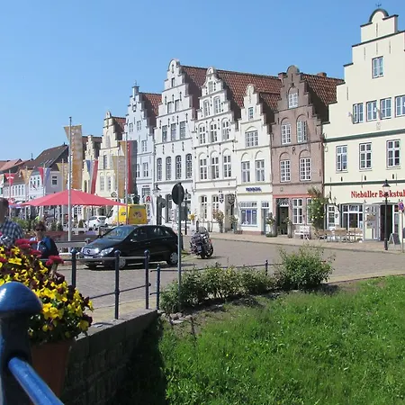 Im Froschhaus Mit Fruehstueckskuechen 3*