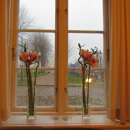 Konukevi Im Froschhaus Mit Fruehstueckskuechen 3*