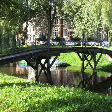 Konukevi Im Froschhaus Mit Fruehstueckskuechen